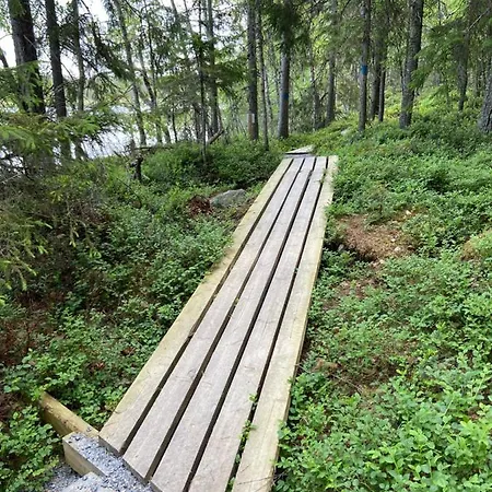 Alpesi faház Strandro - Moekki Jaerven Rannalla